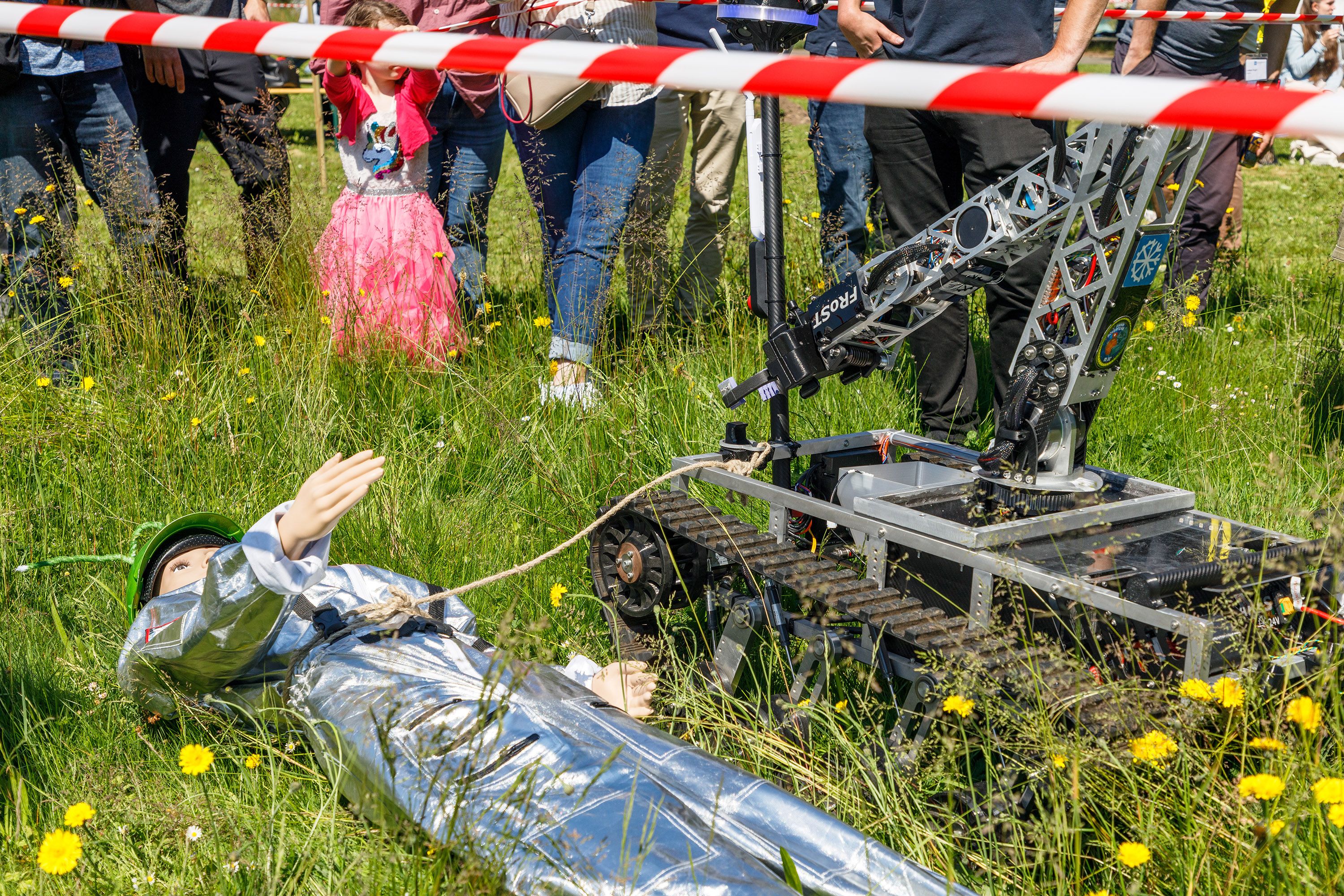Recovery of a astronaut dummy