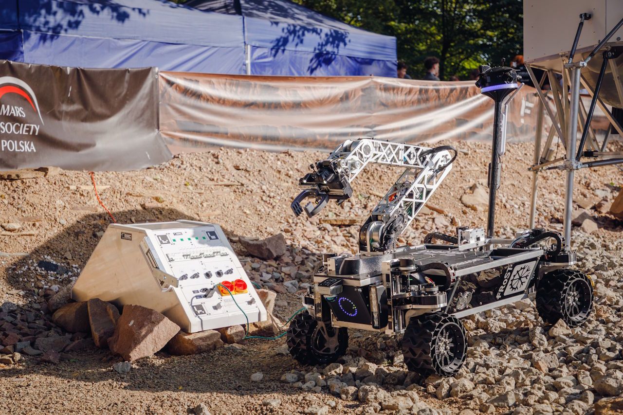 EROS operating at the ERC 2025 maintenance panel